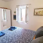 Mikula Сasa de vacaciones Maslinica