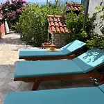 Mikula * Maslinica